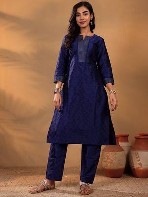 Women Regular Kurta with Trousers 1