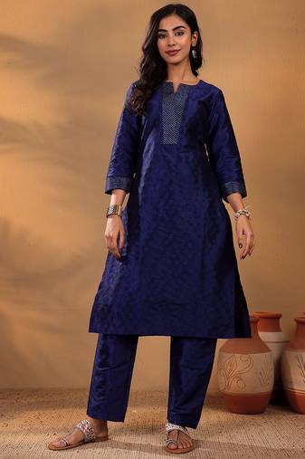Women Regular Kurta with Trousers