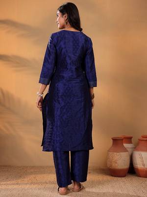 Women Regular Kurta with Trousers 5
