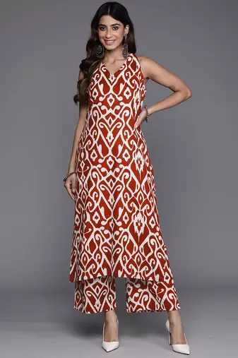 Ethnic Motifs Printed V-Neck Sleeveless Regular Pure Cotton Kurta With Palazzo