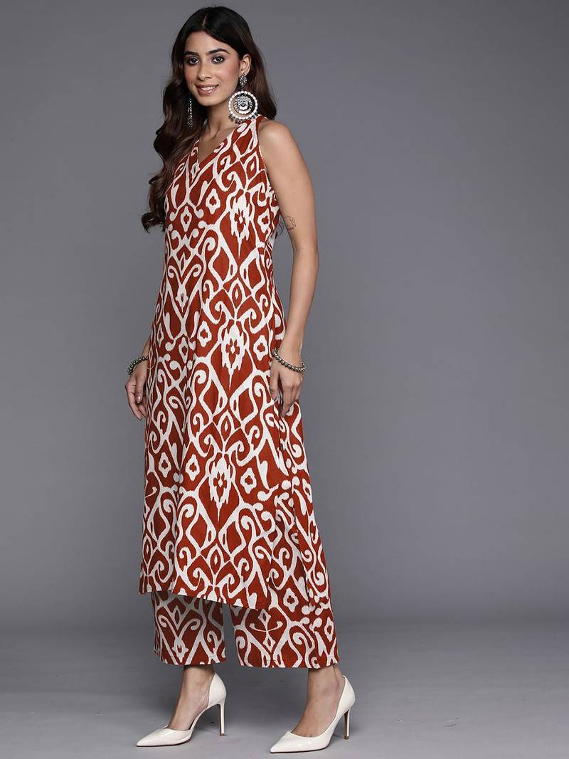Ethnic Motifs Printed V-Neck Sleeveless Regular Pure Cotton Kurta With Palazzo