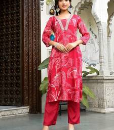 V-Neck Thread & Sequins Embellished Straight Kurta With Trouser & Chiffon Dupatta