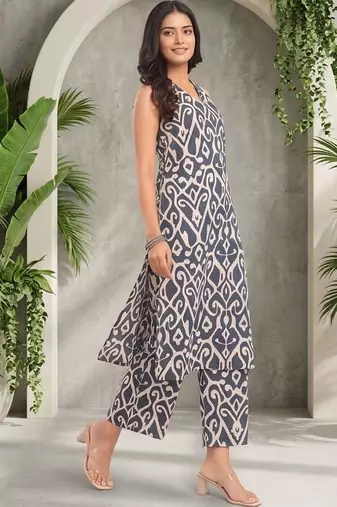 Women Ethnic Motifs Printed Regular Pure Cotton Kurta with Palazzos