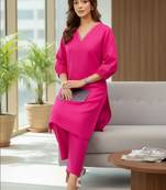 Women Dyed Regular Thread Work Kurta with Trousers
