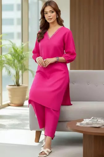 Women Dyed Regular Thread Work Kurta with Trousers