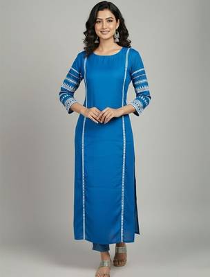 Women Ethnic Motifs Regular Thread Work Kurta with Trousers 1