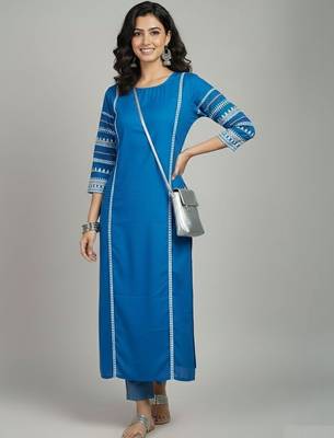 Women Ethnic Motifs Regular Thread Work Kurta with Trousers 3