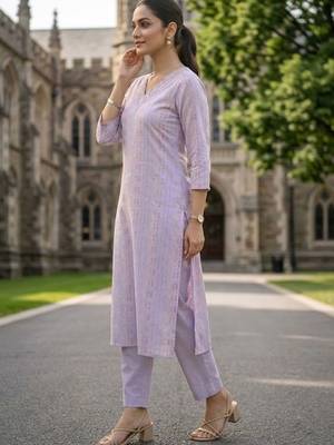 Women Ethnic Motifs Printed Regular Beads and Stones Kurta with Trousers 3