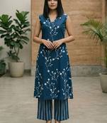Women Floral Printed Regular Kurta with Palazzos