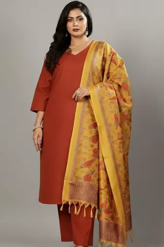Women Floral Regular Kurta with Trousers & With Dupatta