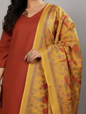 Women Floral Regular Kurta with Trousers & With Dupatta 7