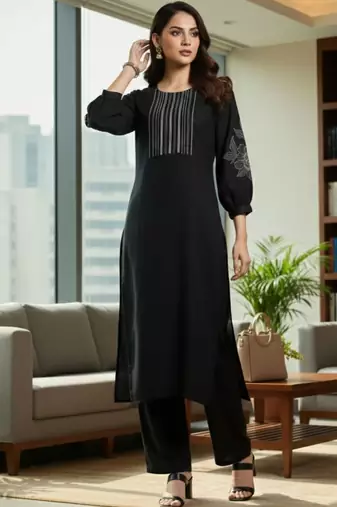 Women Ethnic Motifs Embroidered Regular Thread Work Kurta with Palazzos