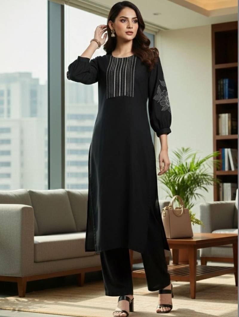 Women Ethnic Motifs Embroidered Regular Thread Work Kurta with Palazzos