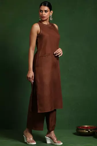 Women Solid Kurta with Palazzos