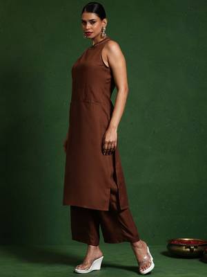 Women Solid Kurta with Palazzos 4