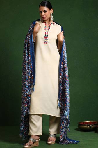 Embroidered Thread Work Mandarin Collar Straight Kurta with Trousers & Dupatta