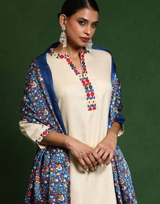 Embroidered Thread Work Mandarin Collar Straight Kurta with Trousers & Dupatta 6