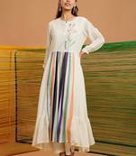 Women Printed Tiered Kurta with Trousers