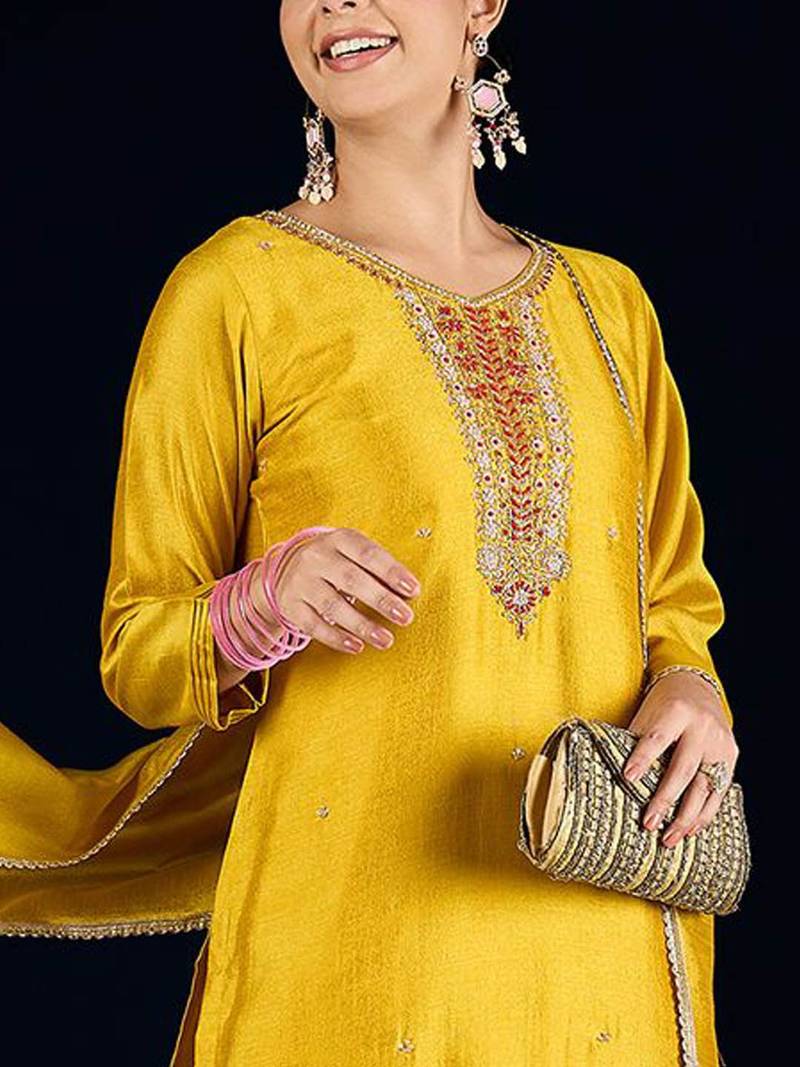 Floral Yoke Design Beads & Stones Straight Kurta With Trousers & Dupatta