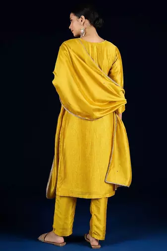 Floral Yoke Design Beads & Stones Straight Kurta With Trousers & Dupatta
