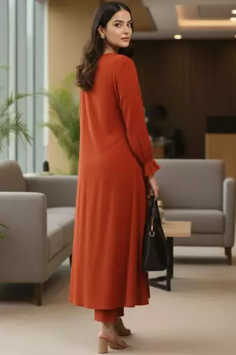 Women Regular Kurta with Trousers