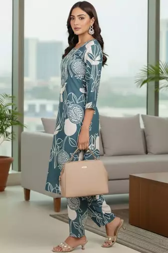 Women Ethnic Motifs Printed Regular Thread Work Kurta with Trousers