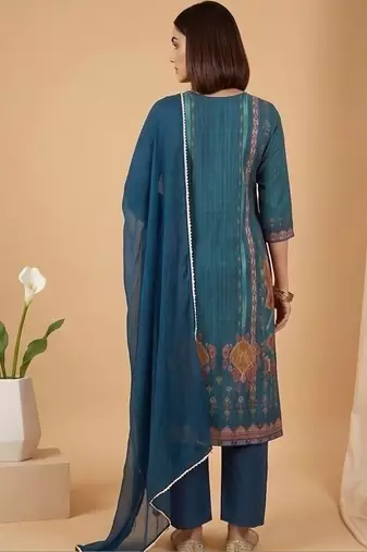 Women Ethnic Motifs Printed Regular Kurta with Trousers & With Dupatta