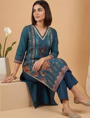 Women Ethnic Motifs Printed Regular Kurta with Trousers & With Dupatta 3
