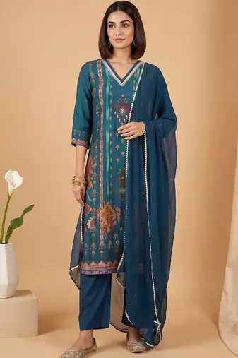 Women Ethnic Motifs Printed Regular Kurta with Trousers & With Dupatta
