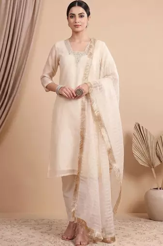 Women Ethnic Motifs Embroidered Regular Thread Work Kurta with Trousers & With Dupatta
