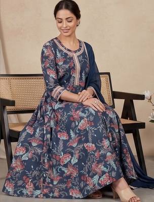 Women Floral Printed Regular Thread Work Pure Cotton Kurta with Trousers & With Dupatta 2