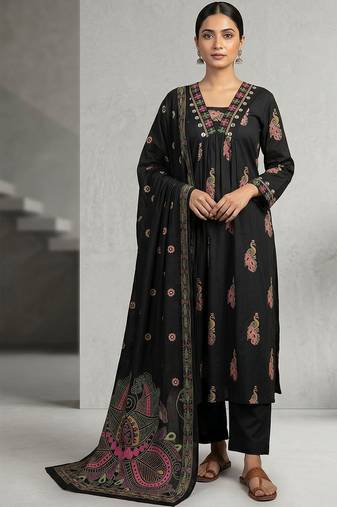 Women Ethnic Motifs Printed Regular Thread Work Pure Cotton Kurta with Trousers & With Dupatta
