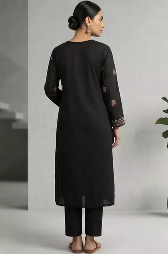 Women Ethnic Motifs Printed Regular Thread Work Pure Cotton Kurta with Trousers & With Dupatta