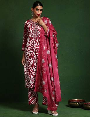 Women Printed Regular Thread Work Pure Cotton Kurta with Trousers & With Dupatta 2