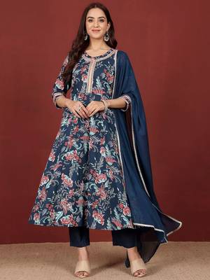 Women Floral Printed Regular Pure Cotton Kurta with Trousers & With Dupatta 1