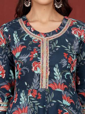 Women Floral Printed Regular Pure Cotton Kurta with Trousers & With Dupatta 2