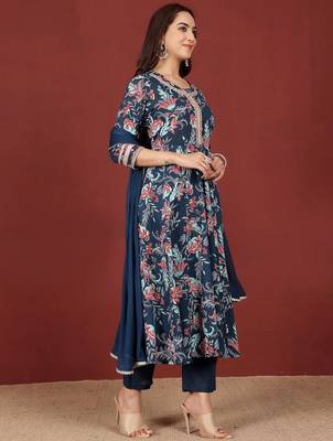 Women Floral Printed Regular Pure Cotton Kurta with Trousers & With Dupatta 4