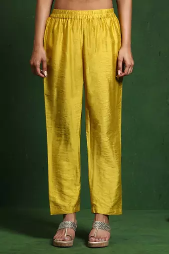 Floral Embroidered Sequinned Chanderi Silk Kurta with Trousers & Dupatta