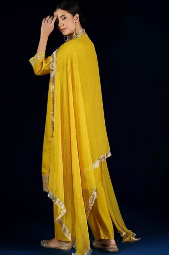 Women Ethnic Motifs Embroidered Regular Thread Work Kurta with Trousers & With Dupatta