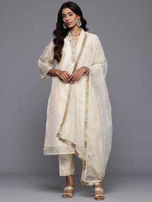 Floral Embroidered Kurta with Trousers & With Dupatta 1