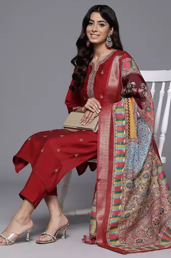 Ethnic Motifs Zari Embroidered Mirror Work Kurta With Trousers & Dupatta