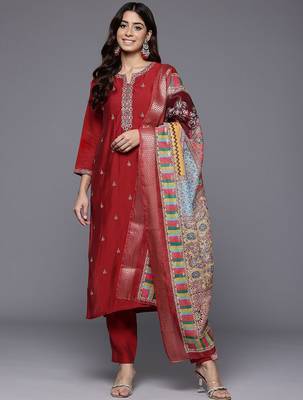 Ethnic Motifs Zari Embroidered Mirror Work Kurta With Trousers & Dupatta 1