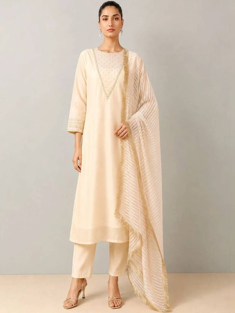 Women Regular Thread Work Kurta with Trousers & With Dupatta
