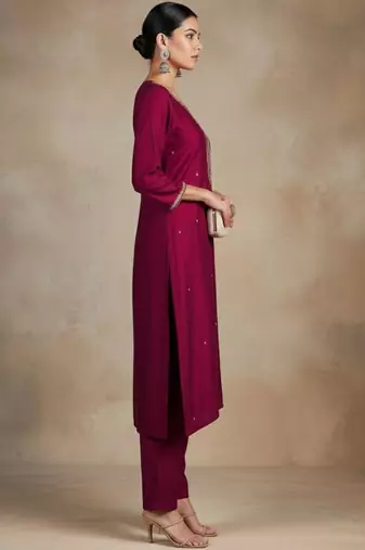 Women Ethnic Motifs Embroidered Regular Thread Work Kurta with Trousers & With Dupatta