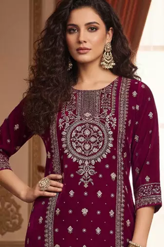 Women Ethnic Motifs Embroidered Regular Thread Work Velvet Kurta with Trousers