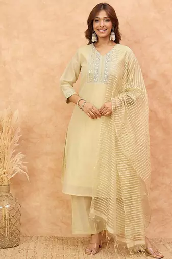 Floral Yoke Design Zari Details Straight Kurta With Trousers & Dupatta