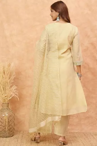 Floral Yoke Design Zari Details Straight Kurta With Trousers & Dupatta