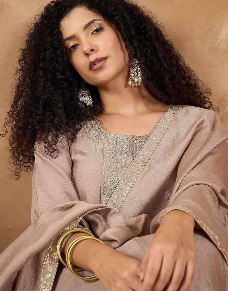 Women Ethnic Motifs Printed Anarkali Kurta with Pyjama & Dupatta