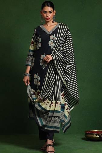 Women Printed Regular Gotta Patti Pure Cotton Kurta with Trousers & With Dupatta