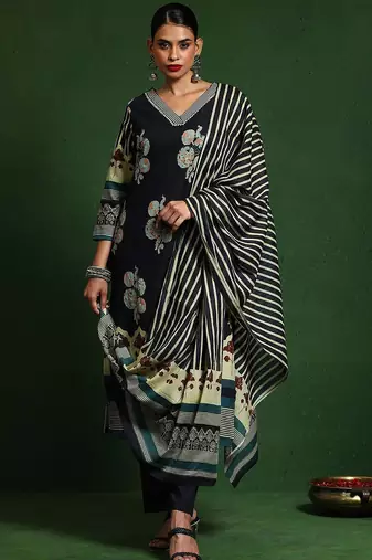 Women Printed Regular Gotta Patti Pure Cotton Kurta with Trousers & With Dupatta